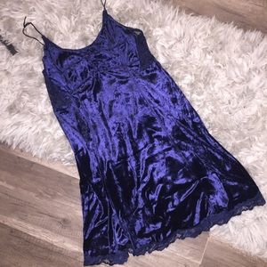 NWT Free People velvet & lace trim slip dress
